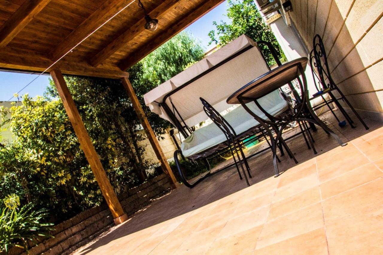 דירות מודוניו Little House מראה חיצוני תמונה